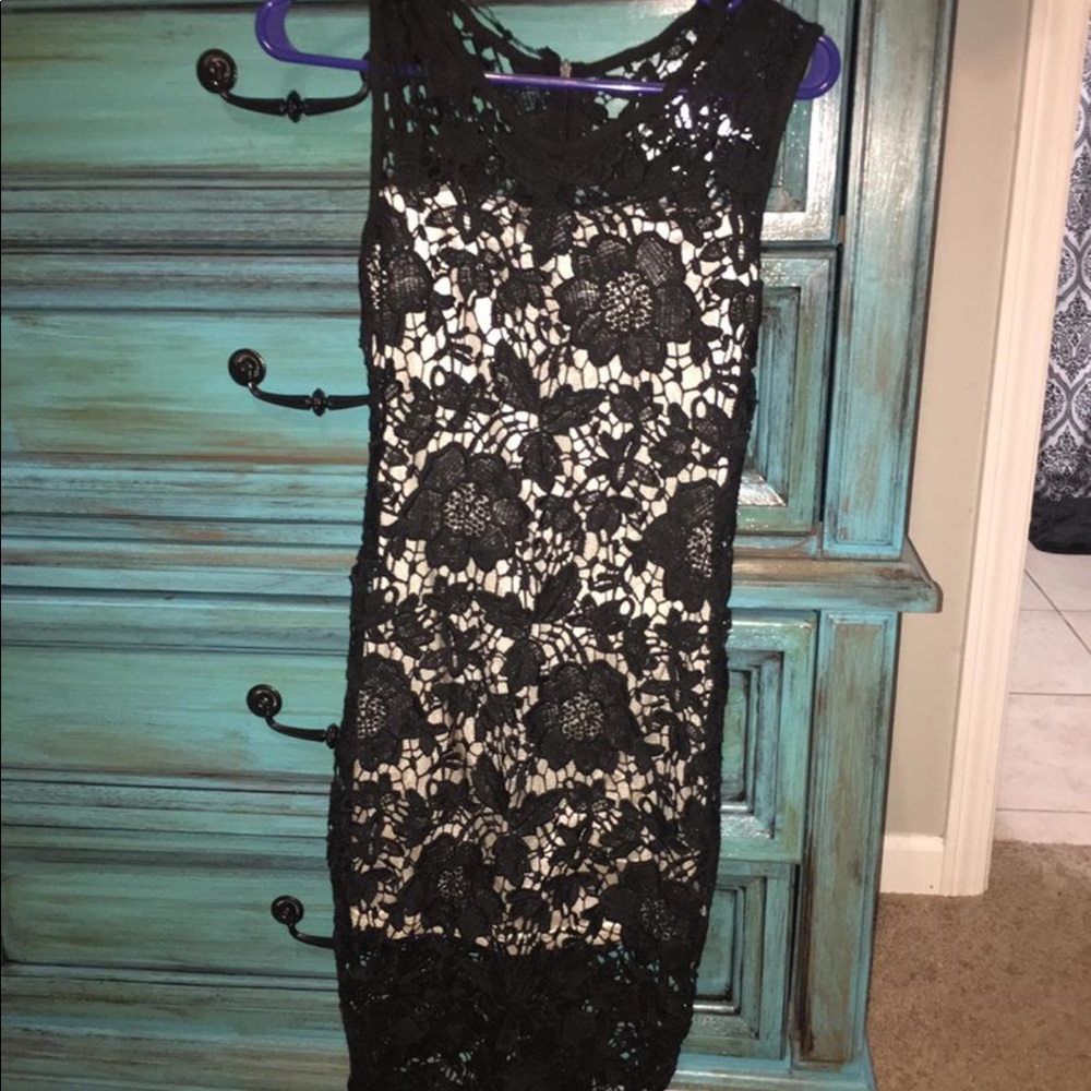 Black lace dress